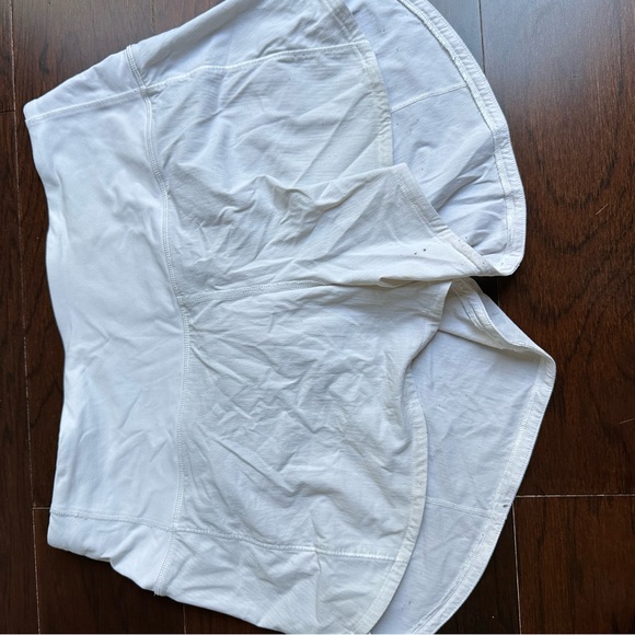 Lululemon Speed Up Highrise Short 2.5 - Picture 1 of 5